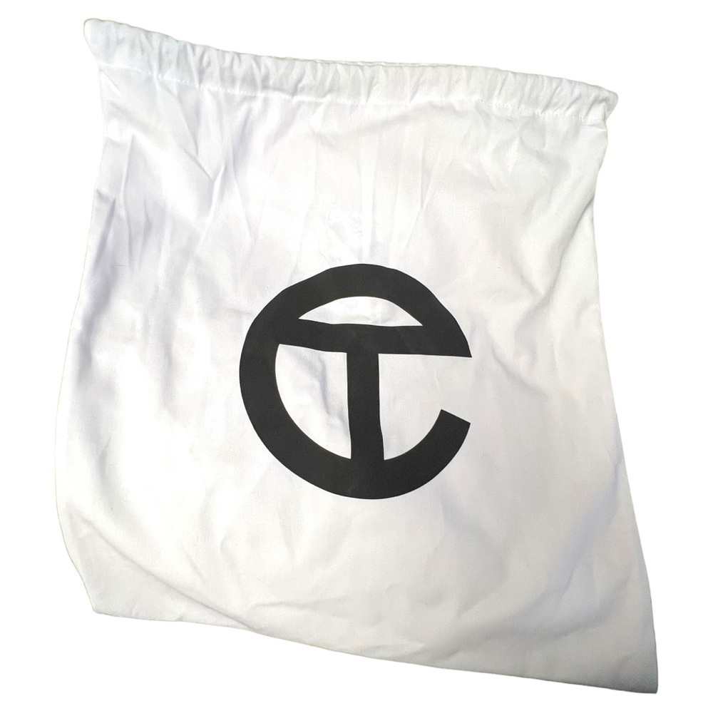 Telfar Medium Shopper Shoulder Bag in Black - Trending, Trendy, Unisex - Picture 13 of 13